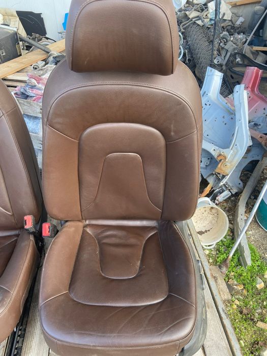 Кожен салон Ауди А4 Б8, с 4 кори