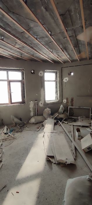 Карши Кола магазин 4 хона 2-этаж 4 млн 600 кв 130 квадрат иккиламчига