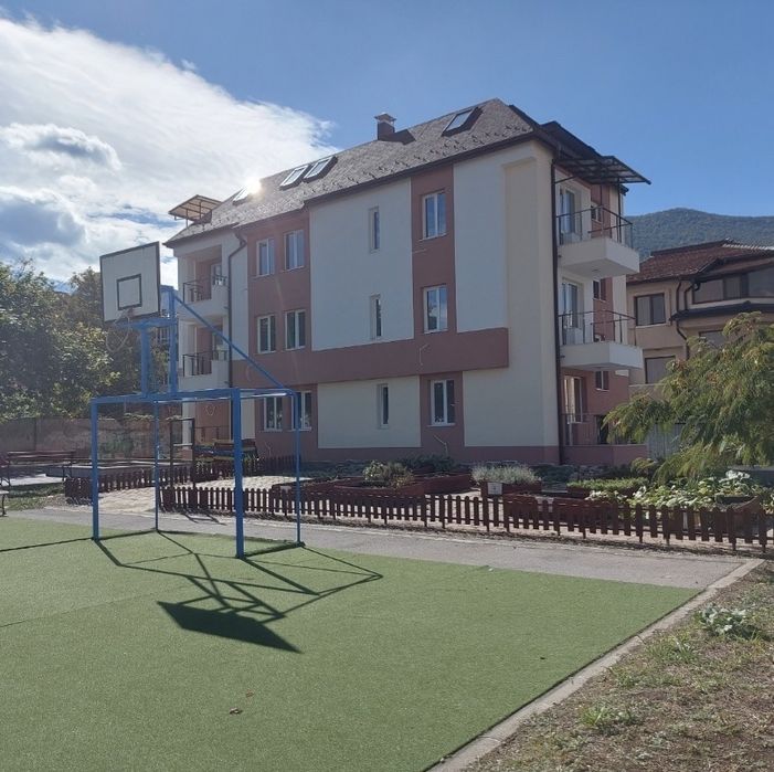 Тристаен апартамент