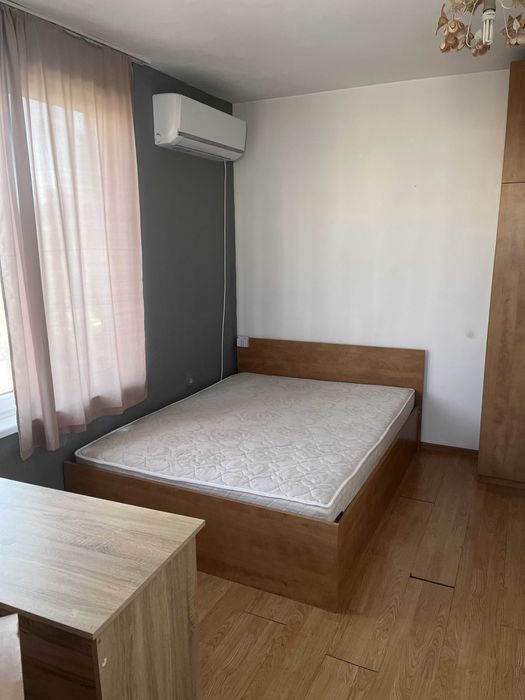 Двустаен апартамент р. Централен до ПУ Ректорат