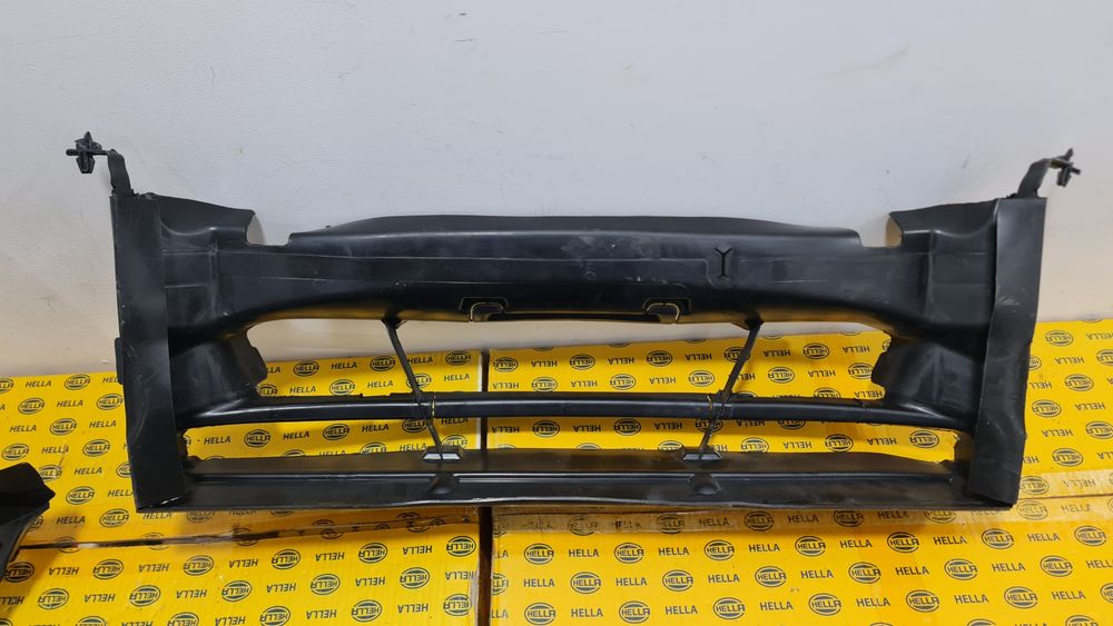 Hota deflector difuzor aer radiatoare BMW 3 f30 f31 bara fata M normal