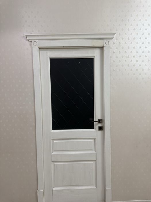 Есіктер , люстра , кронштейн