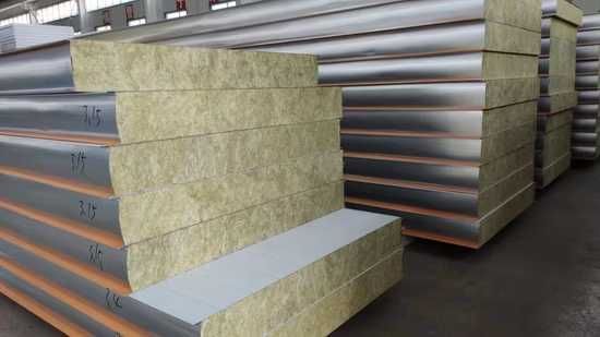 Yong‘inga chidamli devor va tom uchun qo‘llanadi sendvich panellar