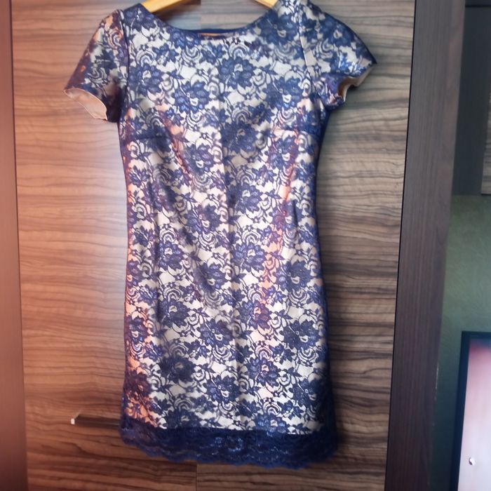 Продам платье раз 44-46