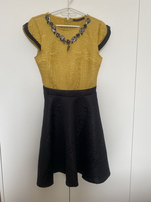 Дамска рокля-класическа кройка