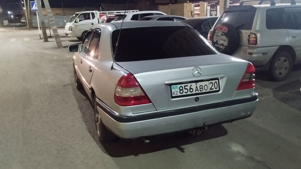 Продаю Мерседес w202