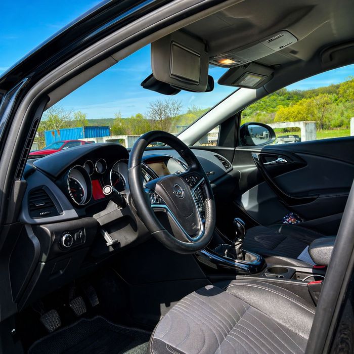 Opel Astra J  2015