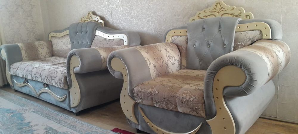 Продам диван классический