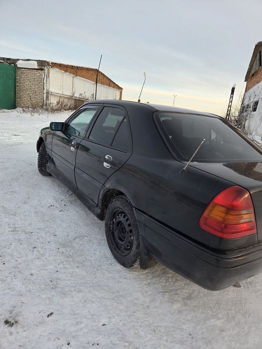 Мерс 180 продам мерс