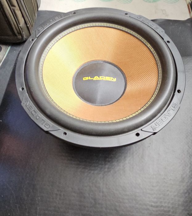 Vand difuzor gladen 15" 2200w rms