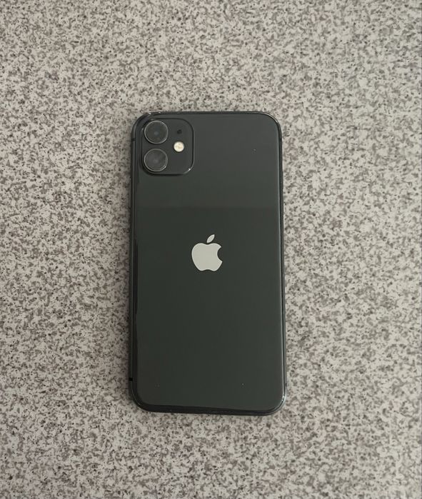 Продам Iphone 11