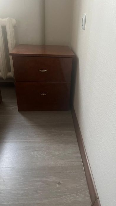 Продам спальный гарнитур