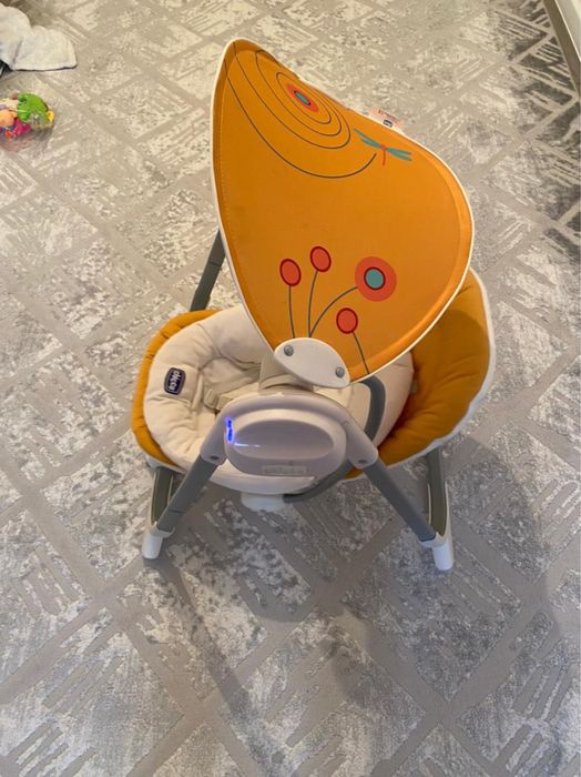 Продам детскую качельку