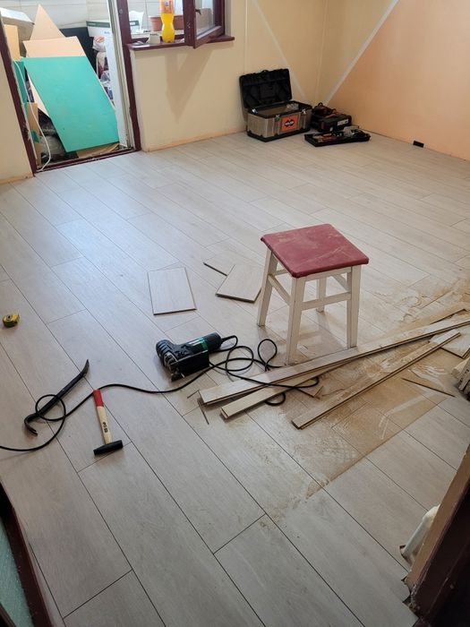 Montez parchet Laminat/ Mobilă