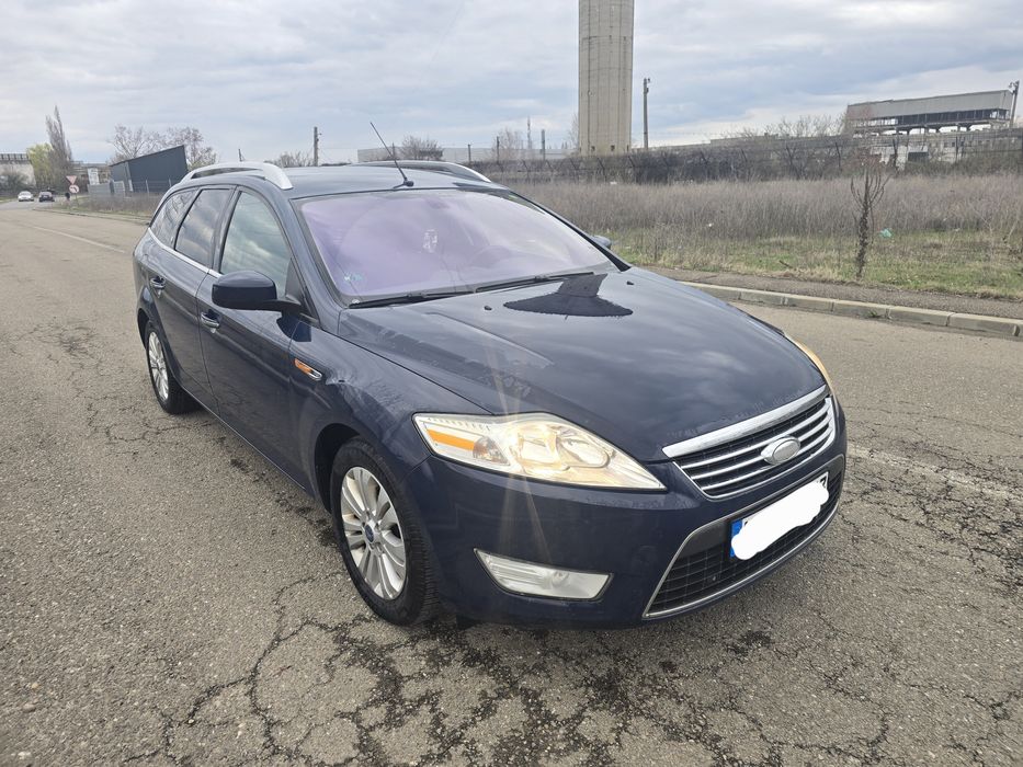 Vând Ford Mondeo