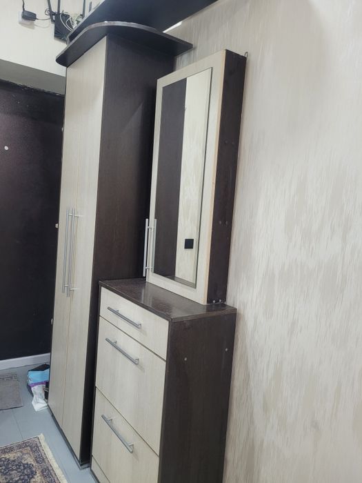 Прихожая продам б/у