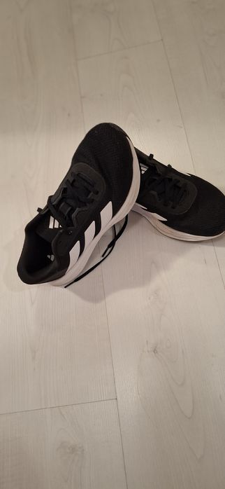 Маратонки Адидас/Adidas 40 номер