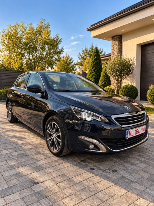 Peugeot  308 -Allure Pack- 1.2Benzina /Euro6/ Cutie Automata/ NAVI (Garantie 12 luni)