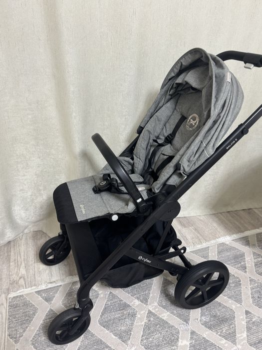 Срочно,Коляска Cybex balios S,в отличном состоянии