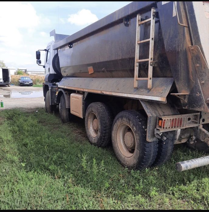 Vand Autobasculanta Ford 8x4