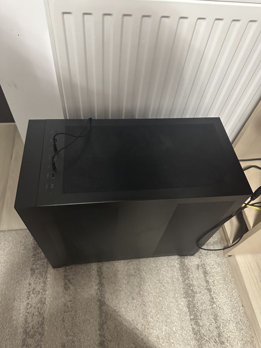 vând pc de gaming