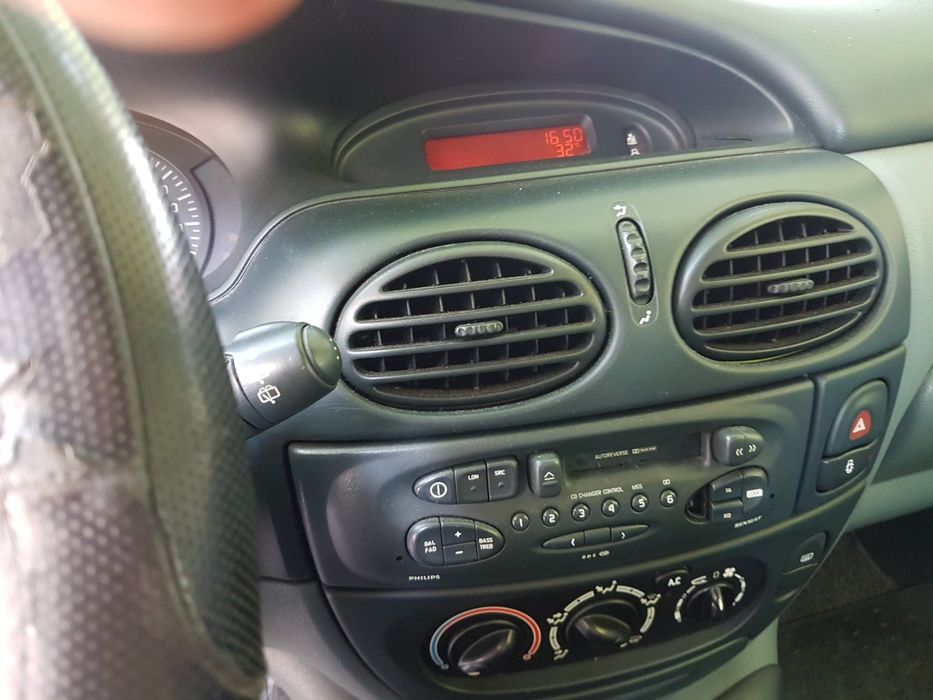 Renault Рено Модел Scénic Сценик 2000