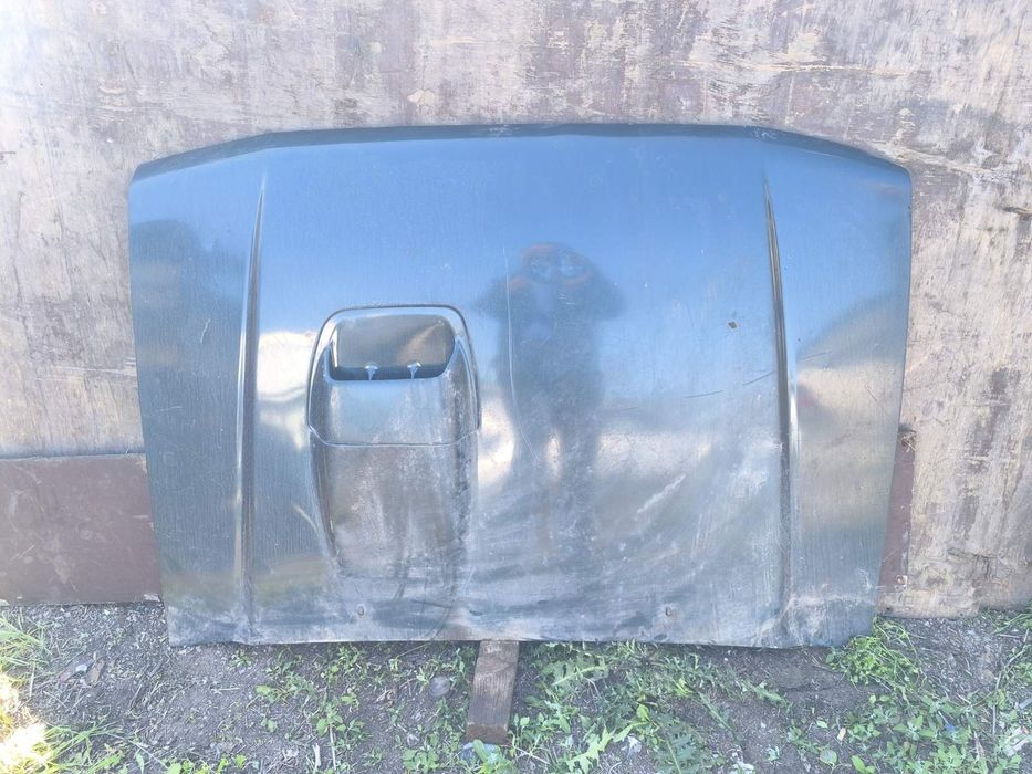 Преден капак mitsubishi Pajero  къса база