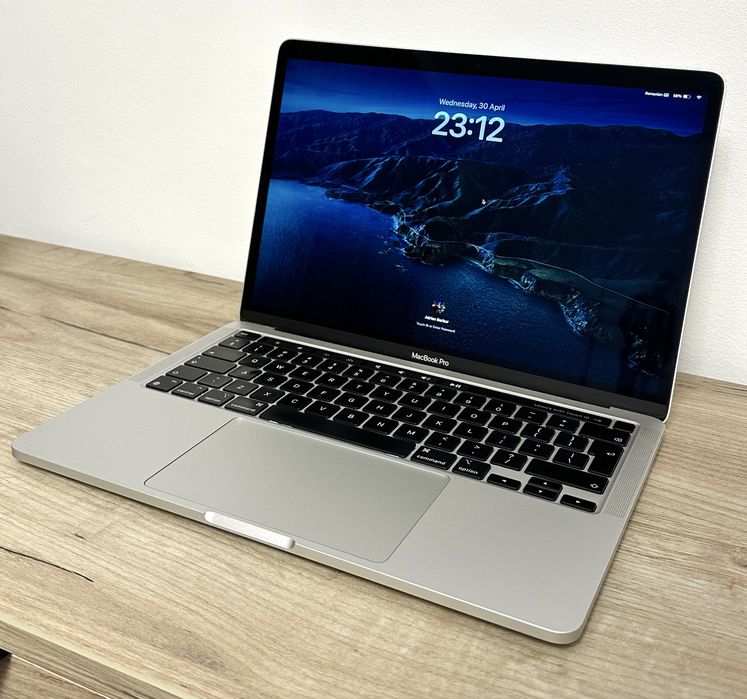 Macbook Pro 13 M1 (2020) - Ca nou + Apple Magic Mouse - Cutie + Acc.