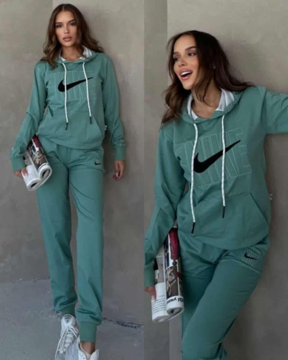 Дамски екипи. Последни бройки