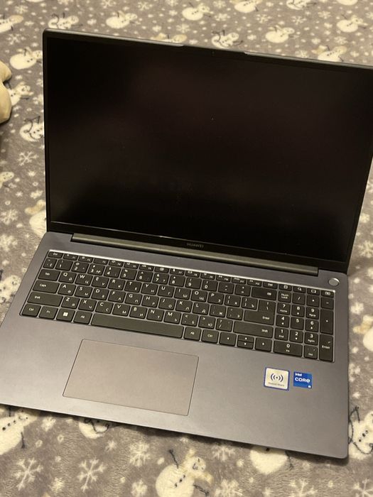 Ноутбук Huawei (Intel Core i5)
