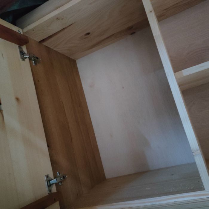 Dulap Brad și stejar  lucrat manual