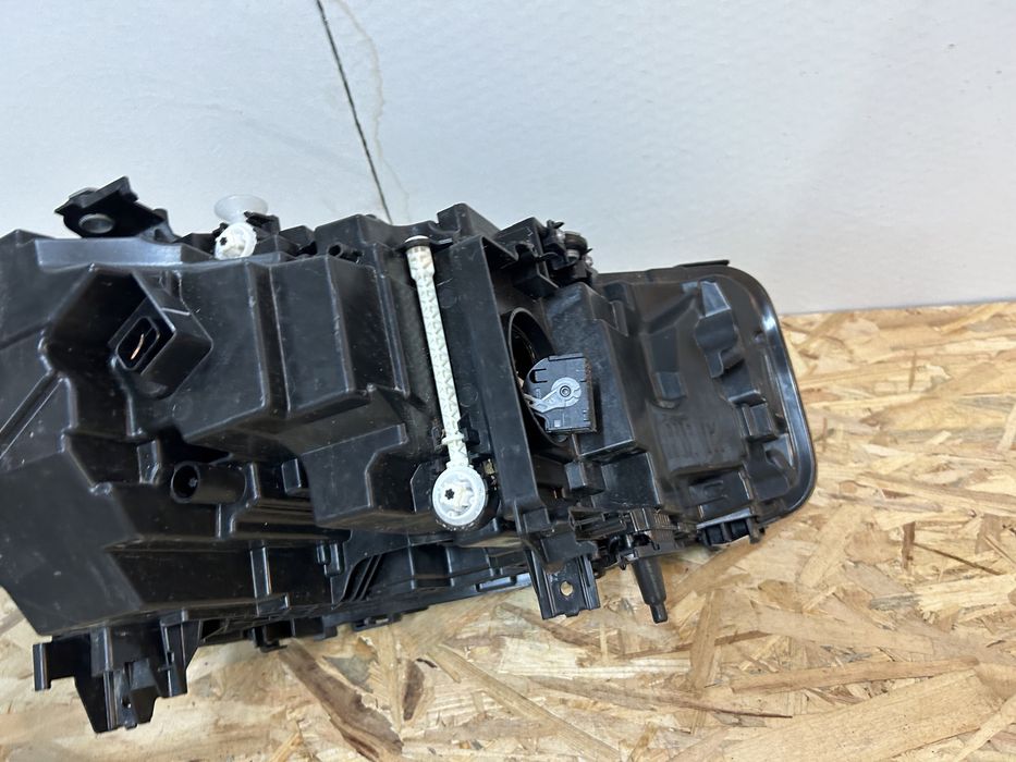 Far faruri bmw G30 G31 led seria 5 LCI 2020-2022