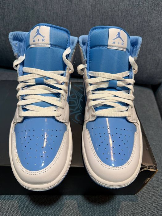 Air Jordan 1 mid SE