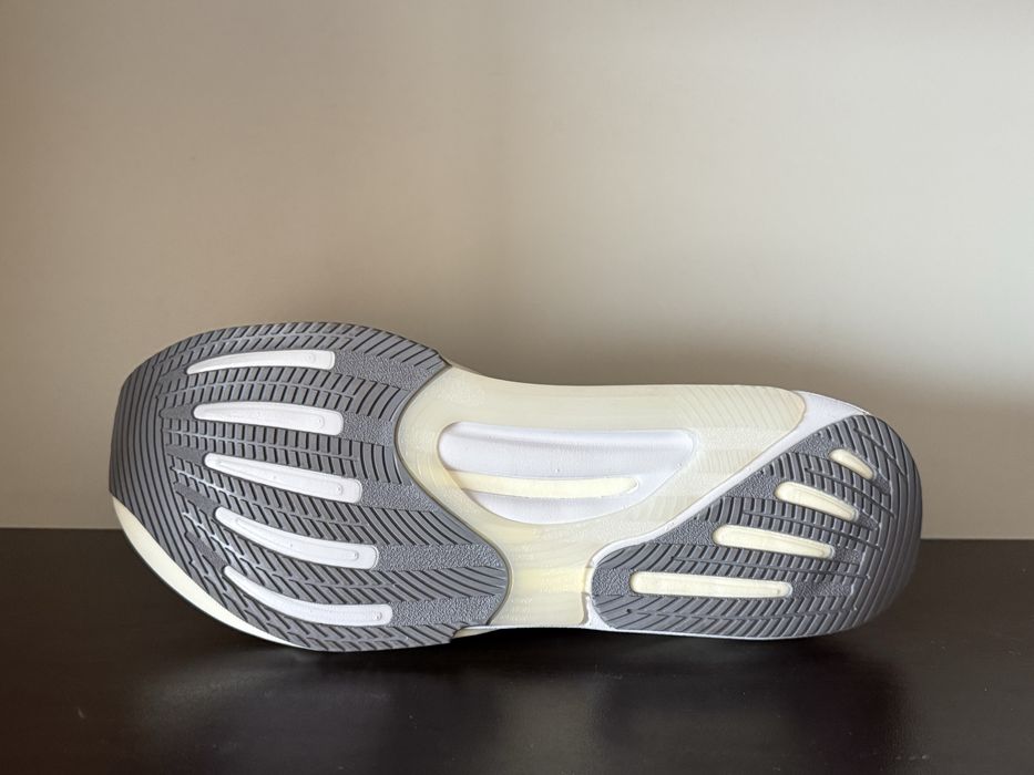 ADIDAS PERFORMANCE Supernova Rise Налични 43н 27.5см /44н 28см Стелка
