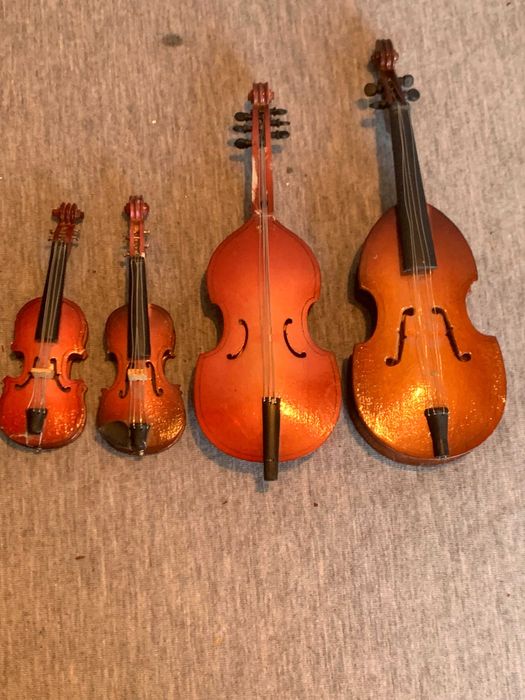 сувенирни  мини музикални инструменти