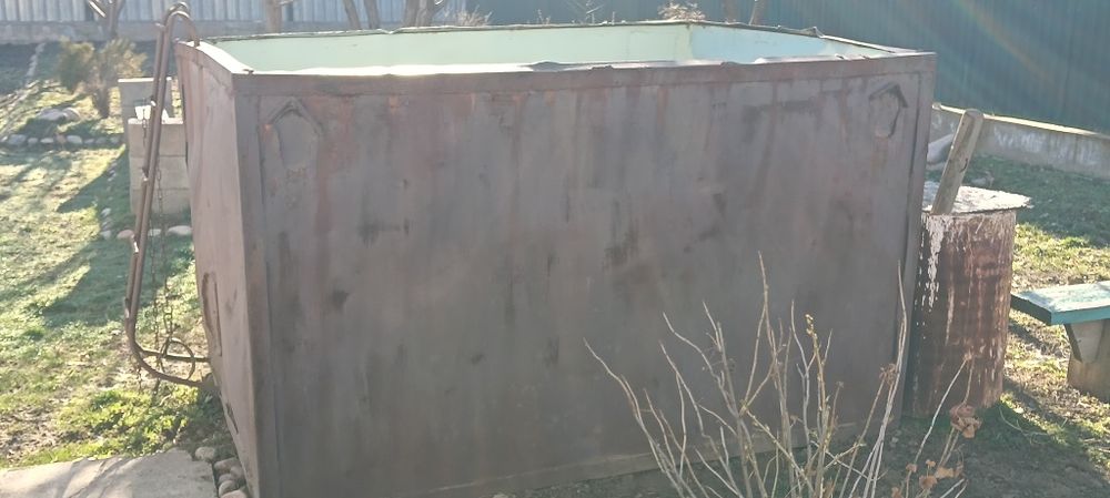 Емкость для воды