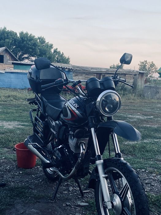 Продам мотоцикл Sonlink 200куб