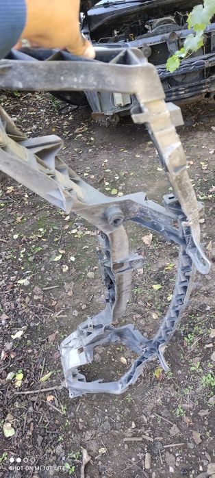 Маска/Очиларка за Форд Фокус Мк 2.5 2007/2011 Maska za Ford Focus