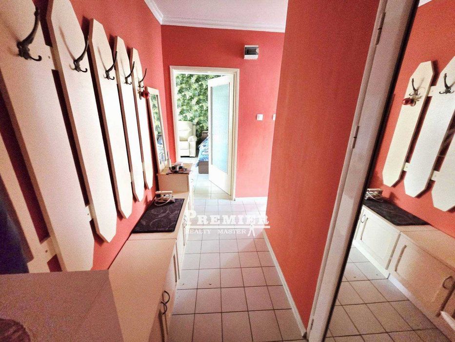 Просторен апартамент в Несебър без такса, 120 000 EUR