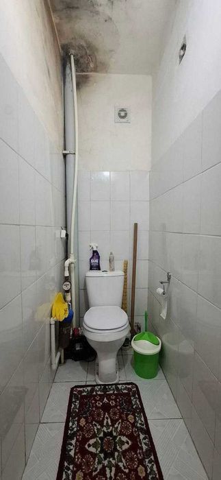 3 хоналик квартира 2 кават кирпичный дом, 7 микр, военгородок