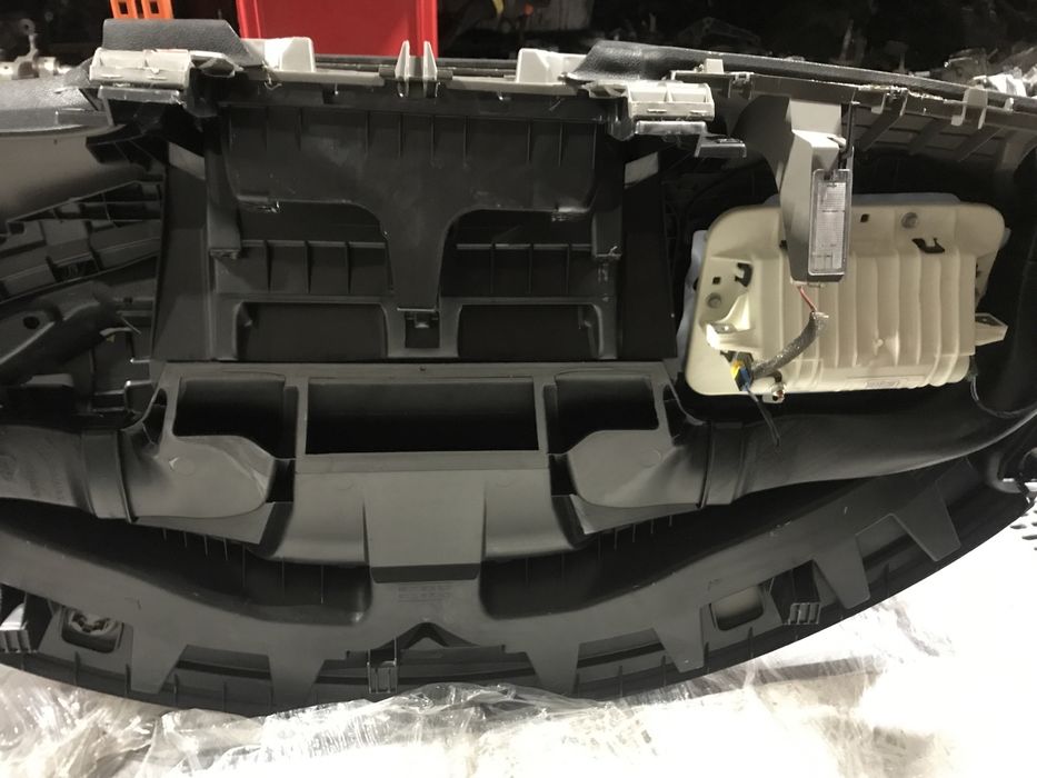 Plansa de bord Renault Scenic 3