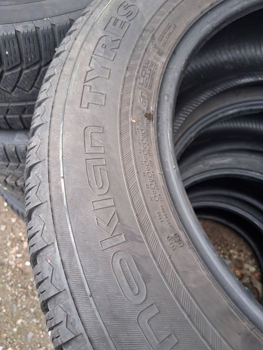 255 60 18 NOKIAN 4броя зимни дот 2022г