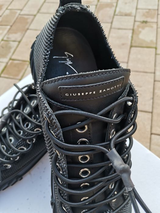Giuseppe Zanotti nr 45 piele