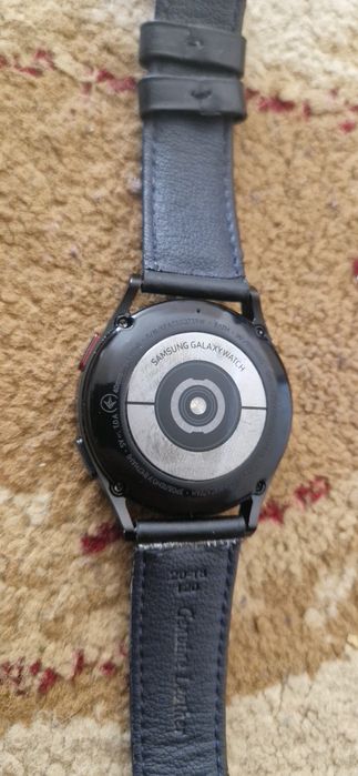Samsung Calaxy watcn модел 4 класик