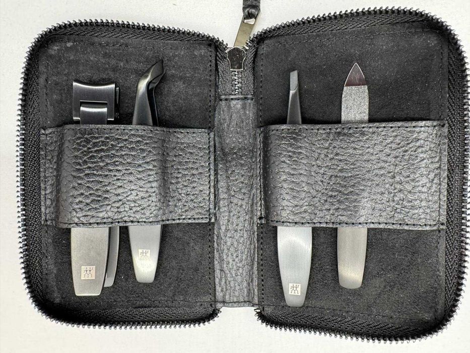 Set manichiura ZWILLING Premium Black,4 piese, husa din piele naturala