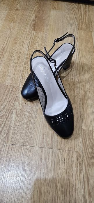 Pantofi dama cu toc negri, piele, 35