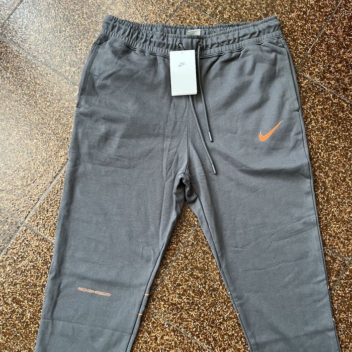 Nike сив панталон XL размер