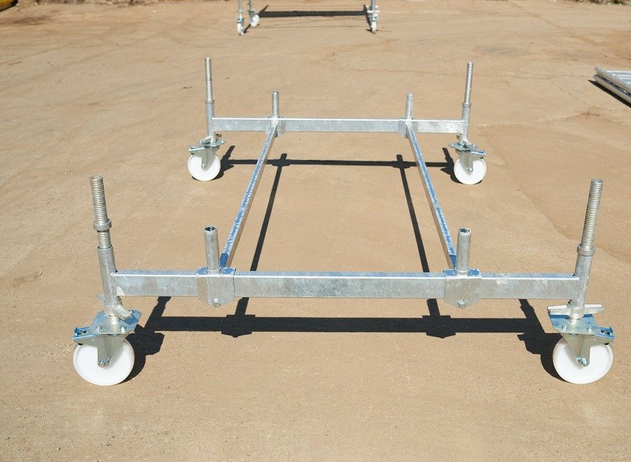 Închiriez schela mobila