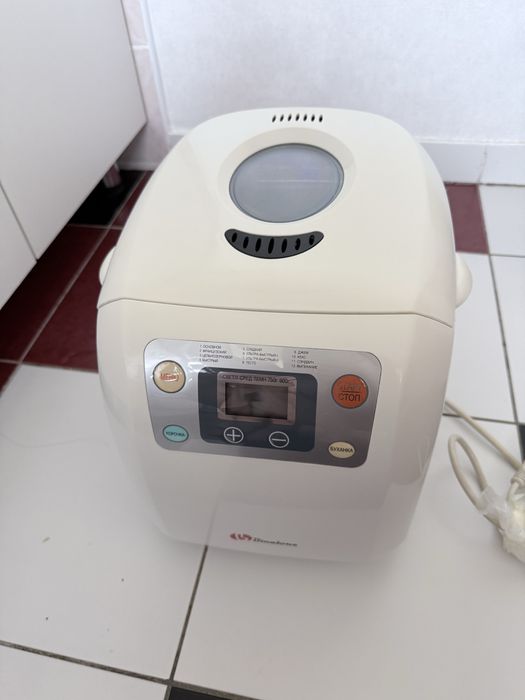 Продам хлебопечку