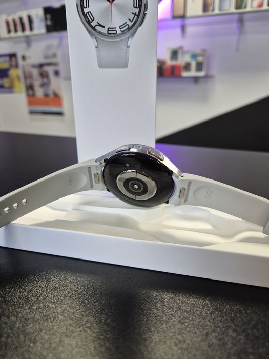 Samsung Watch 6 Classic / Silver / 47 mm / DeluxGSM